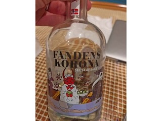 Fandens Corona aquavit, from Norway. Day 25/44 * 19 November 2022