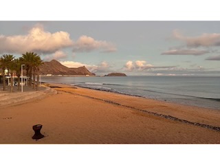 Praia do Penedo and Marina Porto Santo. Day 9/44 * 3 November 2022